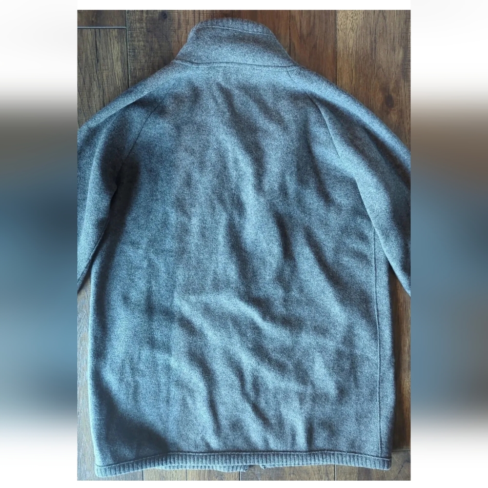 Jones New York Charcoal Gray Coat Size Large Wool & Nylon Blend Large Buttons. - Picture 10 of 12